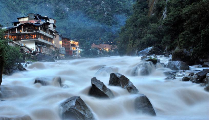 Aguas CalientesLas aguas termales se conocen y utilizan desde tiempos remotos, como fuente terapéutica .