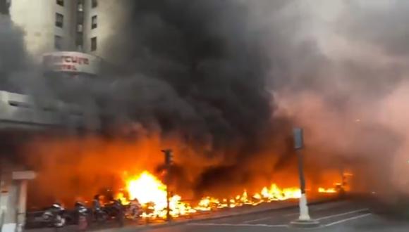 Incendio en una emblemática estación de trenes de París: hay evacuados. Foto: Captura de video