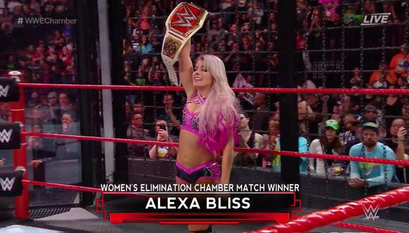 La campeona defensora Alexa Bliss, retuvo su cinturón en una apasionante pelea. Se quedó con la victoria luego de vencer a Sasha Banks. (Foto: WWE)