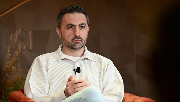 Mustafa Suleyman dejará su puesto como consejero delegado de Inflection, una empresa emergente que cofundó, para incorporarse a gigante tecnológico como director ejecutivo de Microsoft AI.