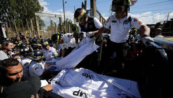 Trece muertos en sangriento motín en prisión de Guatemala