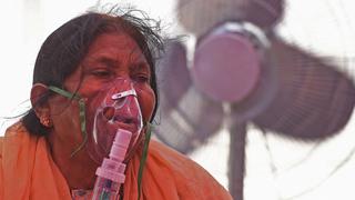 India registra récord mundial de 412.262 contagios de COVID-19 en un día y casi 4.000 muertos