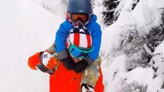 Facebook: esquiador arriesga vida de hijo y lo graba en video