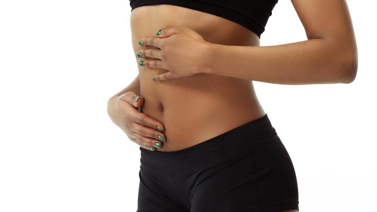 Reducir abdomen, por qué no basta con hacer abdominales