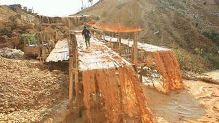 Cajamarca: minería ilegal extrae 25 Kg. de oro por semana