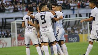 Olimpia goleó 3-0 a Libertad y es más líder que nunca en el Torneo Apertura de Paraguay