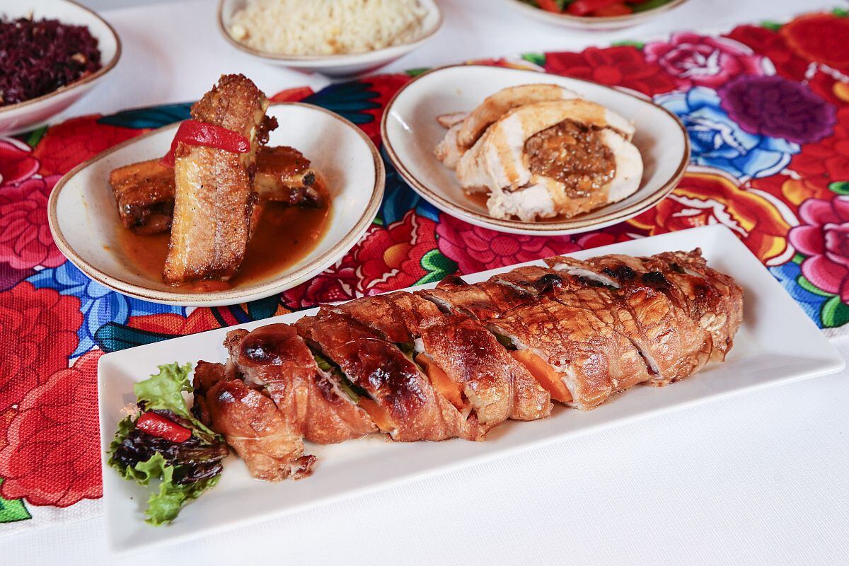 Cuy, cerdo y pavo son algunas de sus sabrosas y jugosas carnes del banquete andino. 