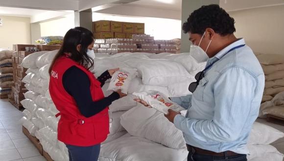 Contraloría encuentra irregularidades en contratos para abastecer de insumos a programa social de alimentos en Huaraz, región Áncash. (Foto: Contraloría)