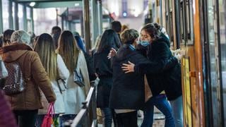 Italia alcanza los 70.000 muertos por coronavirus antes del cierre de Navidad 