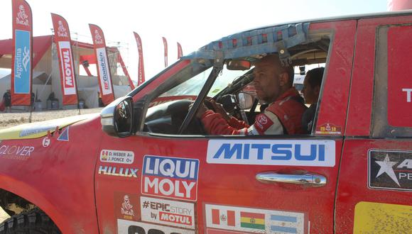 Diego Weber del equipo Duro 4x4 tuvo problemas y completó la etapa del Dakar de ayer lunes el día de hoy a las 8 de la mañana. (Foto: Christian Cruz Valdivia)