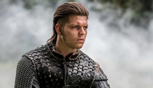 Alex Anderson, ator de Ivar em Vikings, diz que deixará de ser um rei  furioso - Canaltech
