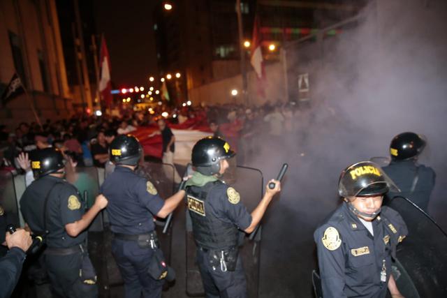En una conferencia en víspera de Año Nuevo, el fiscal de la Nación, Pedro Chávarry removió a los fiscales José Domingo Pérez y Rafael Vela del Equipo Especial del Caso Lava Jato. (Foto: Lino Chipana/El Comercio)