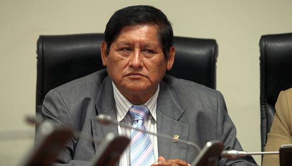 Empezó el desbande: Juan Pari confirma que renuncia a Gana Perú