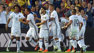Colombia derrotó 2-1 a Paraguay y avanzó a cuartos de final