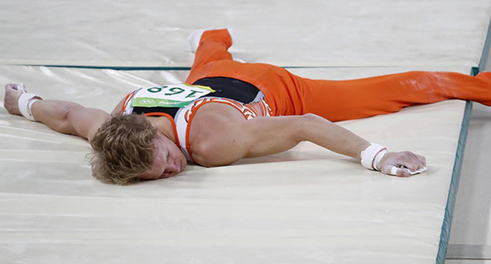 El holandés Epke Zonderland asustó a todos en Río 2016 por su caída de la barra. (Foto: AFP)
