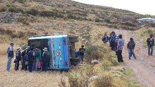 Puno: al menos doce muertos dejó triple choque en vía Juliaca-Huancané