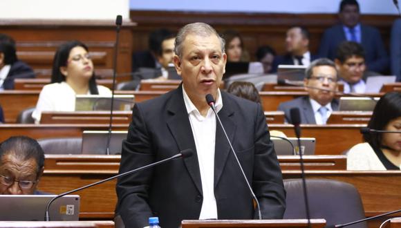 El legislador Marco Arana criticó contenido del nuevo extracto del chat 'La Botica'. (Foto: Congreso)