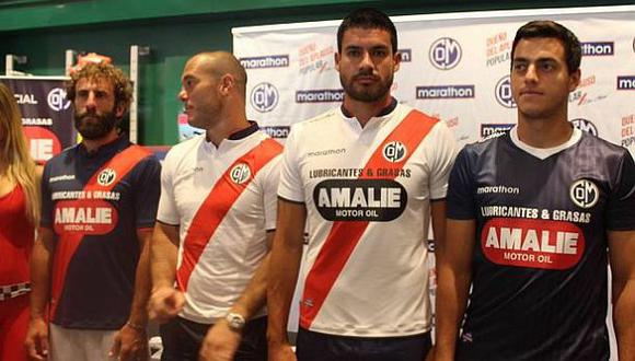 Deportivo Municipal presentó su nuevo modelo de camiseta 2016