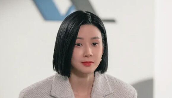 Lee Bo-young protagoniza “Agencia de publicidad” como la ejecutiva Go Ah-in (Foto: Netflix)