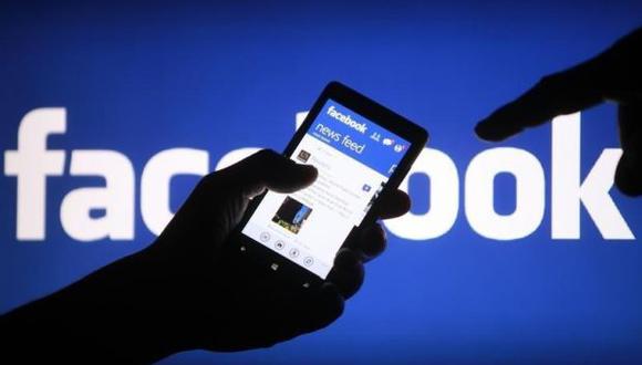 Facebook ha aclarado sus normas contra la orientación ofensiva de anuncios, y reforzará la aplicación con más moderadores humanos. (Foto: Reuters)