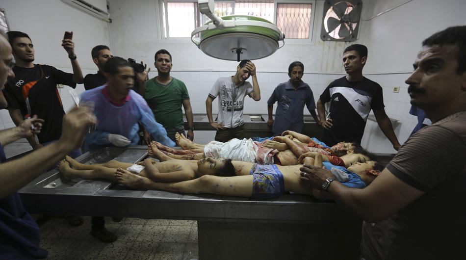 Tanques y lluvia de misiles en la invasión de Israel a Gaza - 11