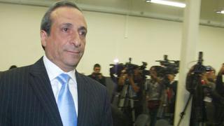 Contralor renuncia a su seguridad policial tras correos hackeados a ministro Albán