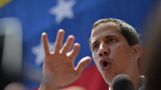 Juan Guaidó rechaza actos xenofóbicos contra venezolanos en el Perú | VIDEO