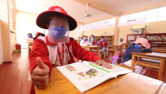 El 11 de noviembre, el Ministerio de Educación (Minedu) anunció su “decisión indeclinable de retornar a las clases presenciales en marzo del 2022″ al 100%. (Imagen referencial/Difusión)