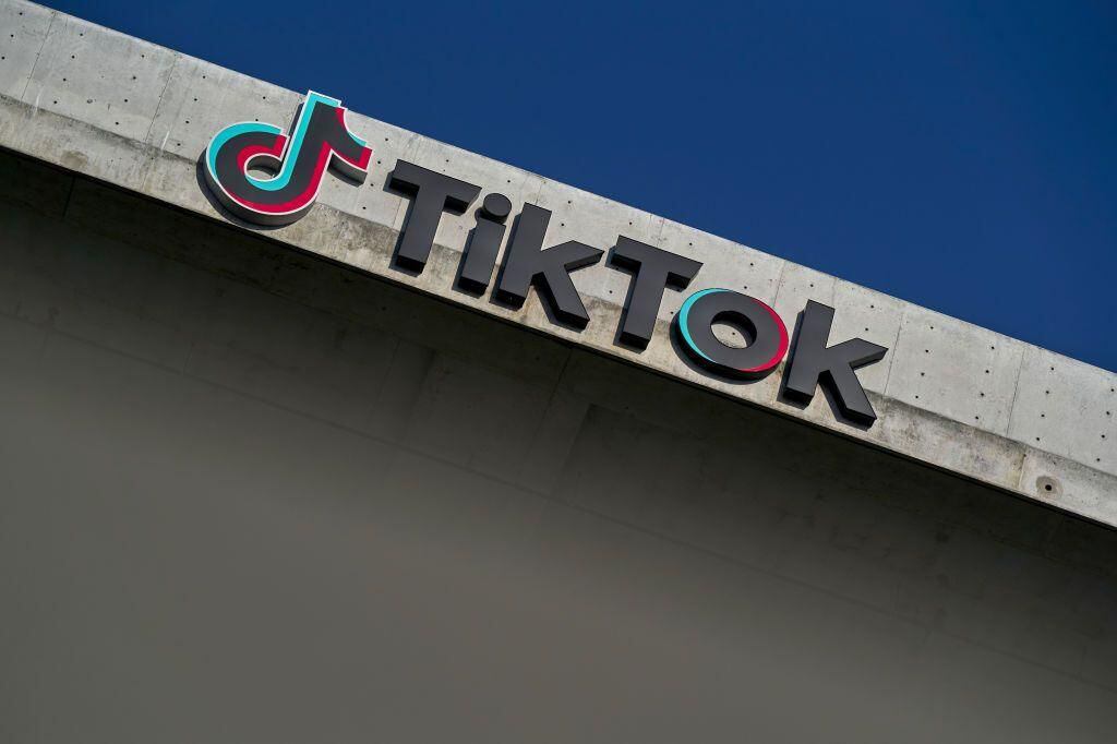 The TikTok logo at its California headquarters
