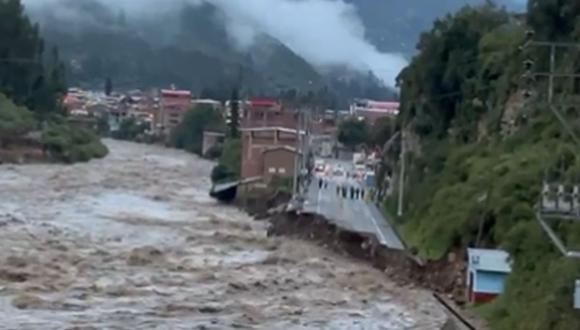 Reportan un nuevo desborde de las aguas del río Chalhuanca | Captura de video X