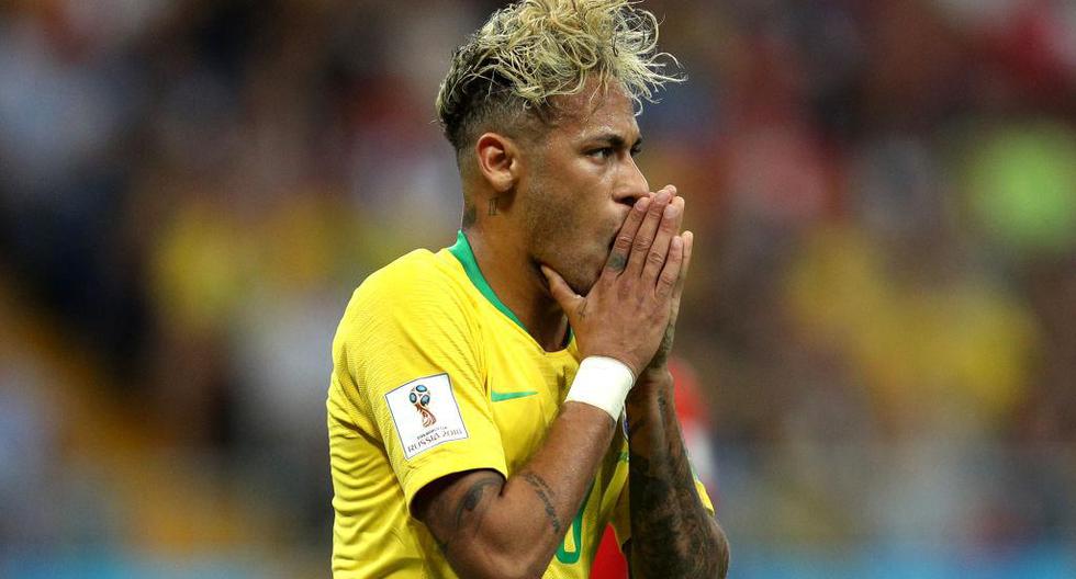 Neymar terminó con algunas molestias el partido que protagonizaron Brasil y Suiza. | Foto: Getty
