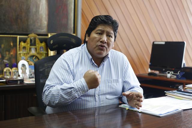 Edwin Oviedo fue detenido por 10 días por el caso de Los Cuellos Blanco del Puerto. (Foto: Archivo El Comercio)