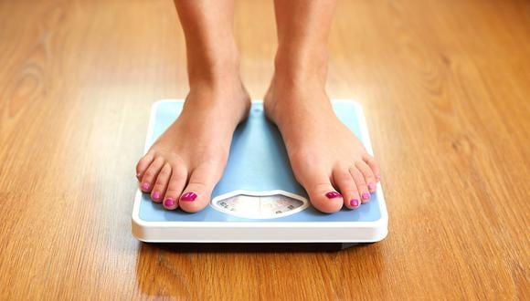 Cómo debes las balanzas para que indiquen tu peso real | VIU | EL PERÚ