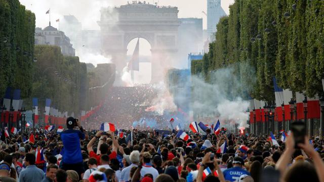 Francia | Rusia 2018 | Así celebra París la victoria del campeonato del mundo. (Foto: AFP)