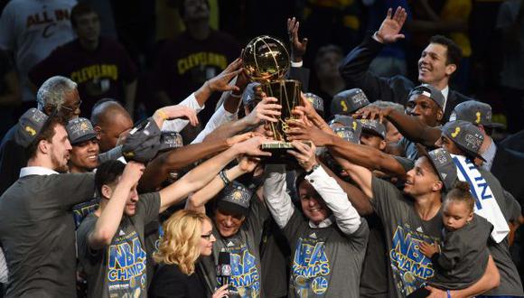 Warriors ganaron el anillo de la NBA tras 40 años