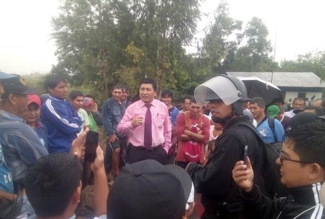 En San Martín, los manifestantes bloquearon un tramo de la carretera Fernando Belaúnde Terry, a 95 kilómetros al sur de Tarapoto (Foto: Hugo Anteparra)