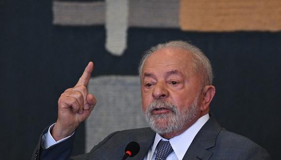 El presidente de Brasil, Luiz Inácio Lula da Silva, participa en la sesión inaugural del Consejo de Desarrollo Económico Social Sostenible, el 4 de mayo de 2023, en el Palacio del Itamaraty, en Brasilia, Brasil. (Foto de Andre Borges / EFE)