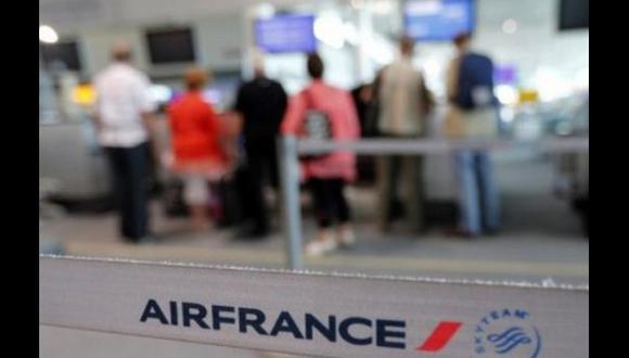 Pilotos de Air France prolongan su huelga hasta el viernes