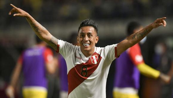 Christian Cueva será capitán de la selección peruana por primera vez en su carrera. (Foto: AFP)