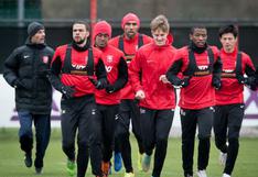 Renato Tapia regresó a los entrenamientos del Twente