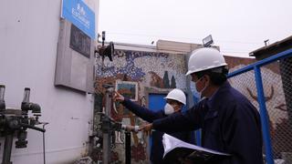 Hospital Almenara coloca tanque vertical de oxígeno que abastecerá 150 camas de pacientes COVID-19