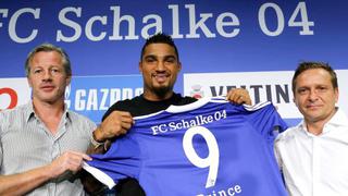 Kevin-Prince Boateng dejó el AC Milán y fichó por el Schalke de Farfán