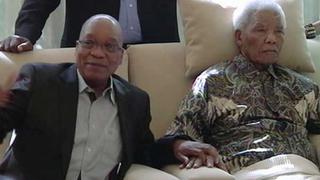Presidente sudafricano canceló viaje a Mozambique tras visitar a Mandela