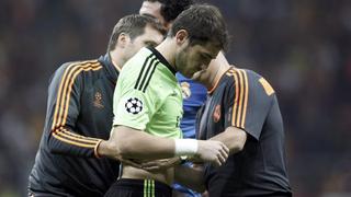 Casillas podría sufrir fisura costal por choque con Sergio Ramos