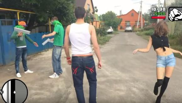 Fanáticos de GTA llevaron videojuego a calles de Rusia [VIDEO]