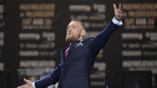 McGregor y el 'ofensivo' detalle en su traje durante el primer careo ante Mayweather