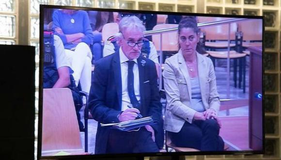 Monitor de la sala de prensa de la Audiencia de Lérida durante el juicio contra Fernando Blanco y Margarita Garau. (Foto: EFE)