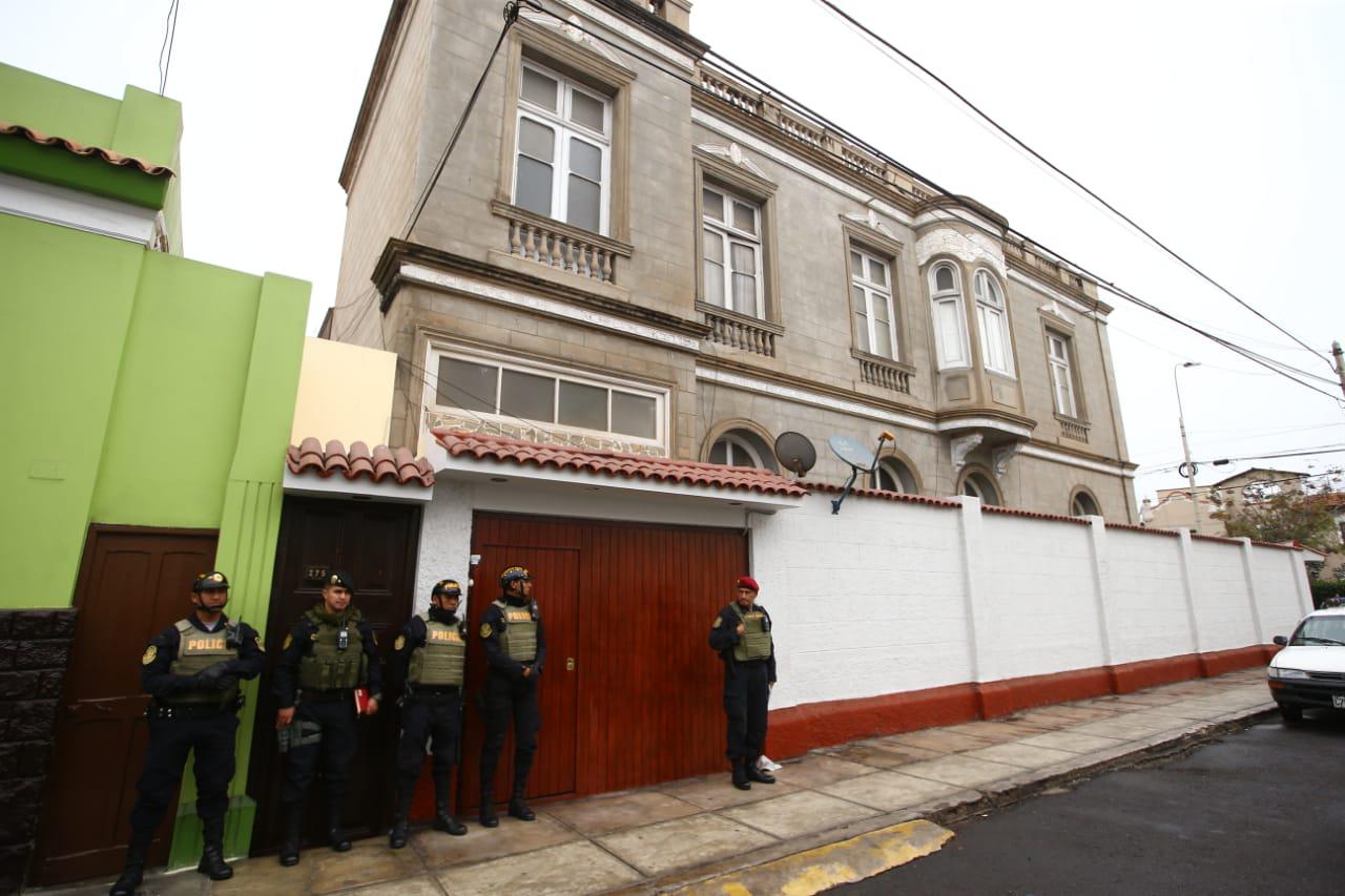 Diligencia de la Fiscalía y de la Diviac por caso Dante Mandriotti. (Foto: Fernando Sangama)