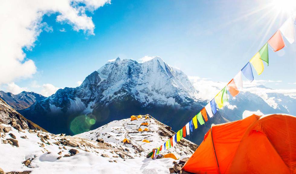 La mayoría de las montañas más altas del mundo se encuentran ubicadas en el continente asiático. Everest, K2 y Kangchenjunga se ubican en los primeros puestos y superan más de los 8,000 metros de altura. En la siguiente galería, conoce cuáles más están en la lista. (Foto: Shuttersotck)