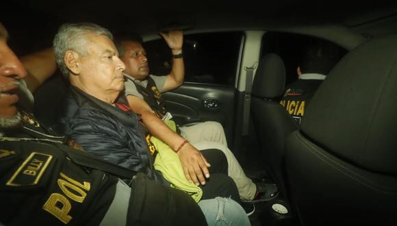 César Villanueva fue sacado de su casa para cumplir siete días de detención preliminar. (Piko Tamashiro/GEC)
